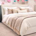 Łóżko COZY pod materac 160x200cm Z POJEMNIKIEM NA POŚCIEL, golden 03